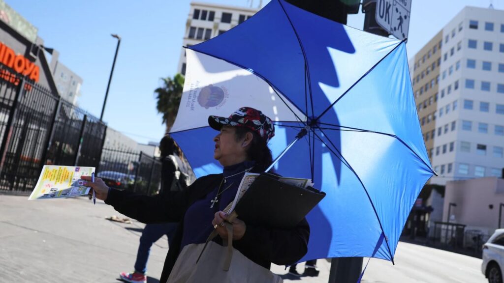 Weather Alert Triple-Digit Heat Takes Over Southern California as Temperatures Keep Rising