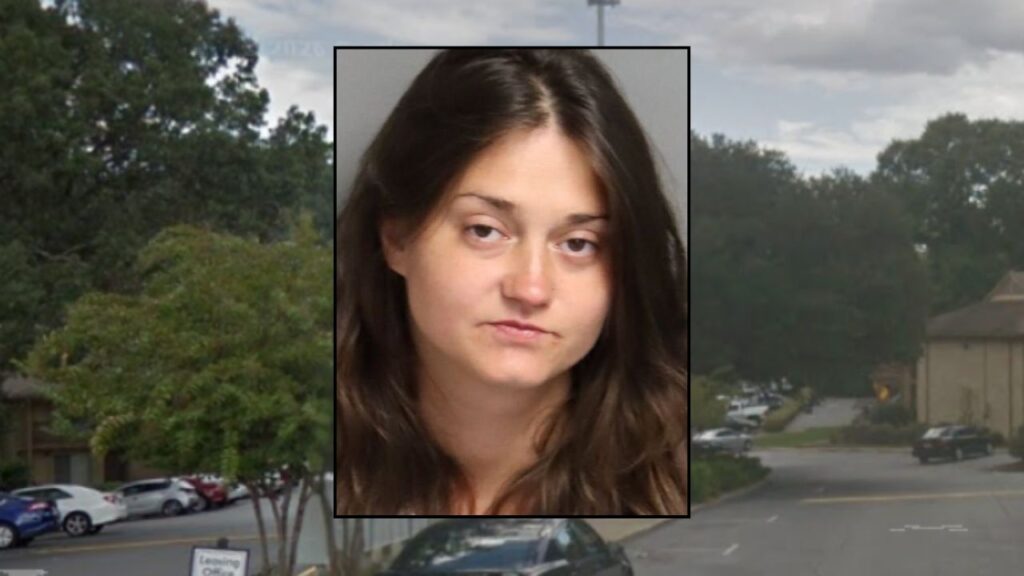 70-Year-Old Woman’s Body Found Floating in Community Pool, Police Say Evidence Points to Fatal Physical Altercation