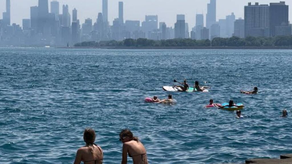 Chicago Residents Have Just Days Left to Enjoy Outdoor Swimming Before 23 Beaches and 20 Pools Close for the Season
