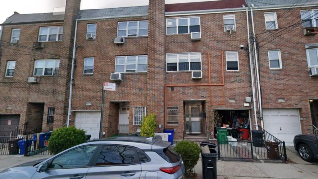Man Found Dead in Queens Apartment After Mother’s Early-Morning Fall From Van Wyck Expressway